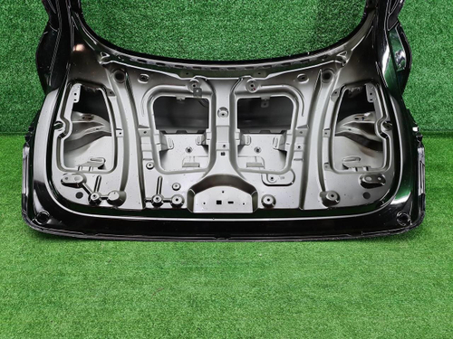 Крышка багажника Geely Tugella (2019-2024)