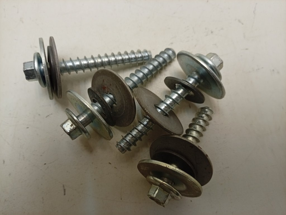 FL105S кт50 Крепеж и хомуты для стиральной машины Ardo FL105S б/у