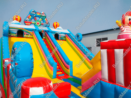 Коммерческий надувной батут "Парк развлечений" 15*8*8 м