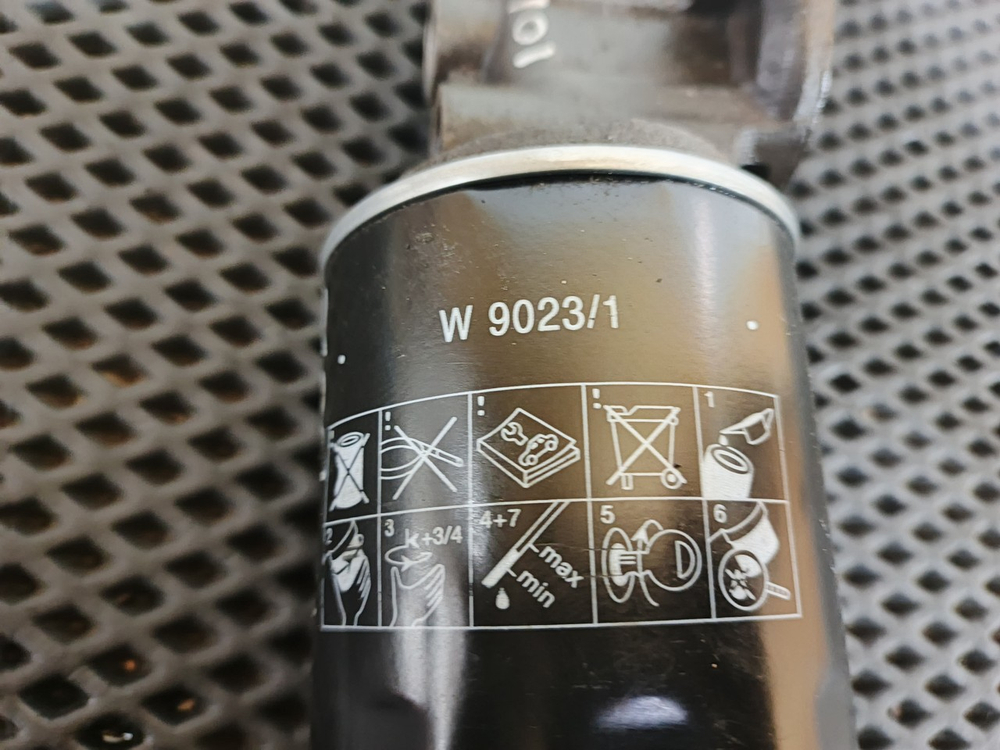 Кронштейн масляного фильтра