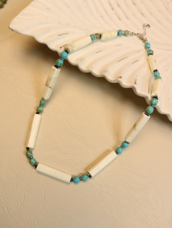 Колье «Линия Лагуны» из турквенита
