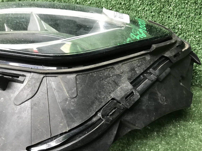 Фара левая Mercedes GLC X253 (2019-2022) LED
