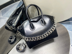 Givenchy Antigona Small 28 cm