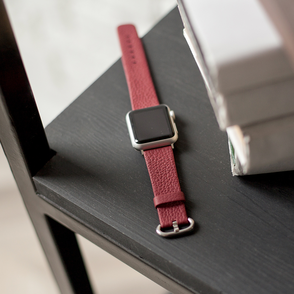 Ремешок для Apple Watch 44/45/46 mm из кожи теленка, вишневого цвета