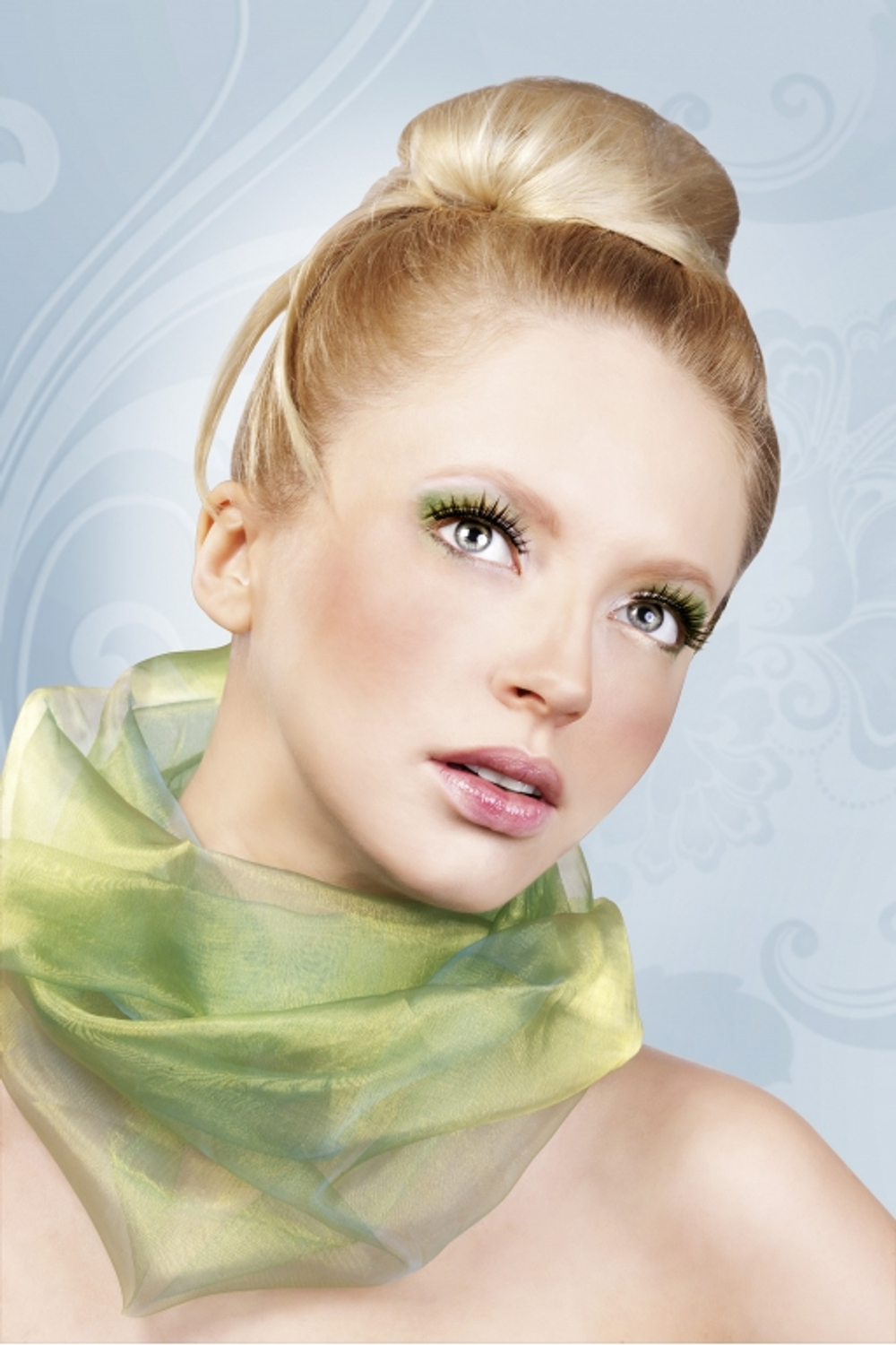 Черные накладные ресницы с чередованием длины и густоты Premium (Цвет: черный)