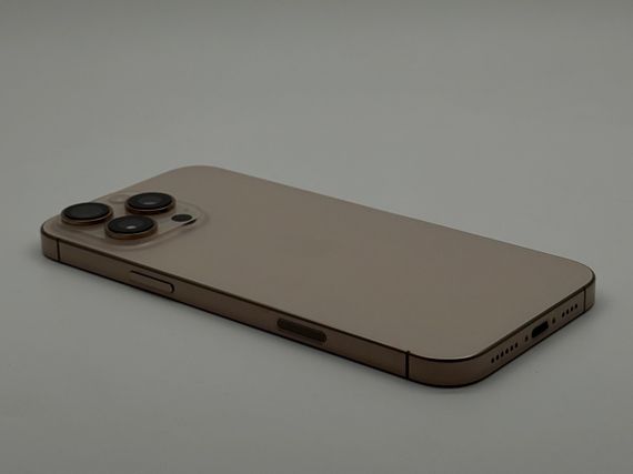 iPhone 16 Pro Max 256Gb Desert Titanium