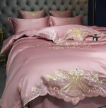Постельное белье Сатин Гладкокрашеный Вышивка Делюкс на резинке DHCR001