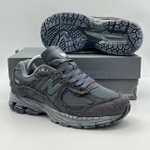 New balance 2002R