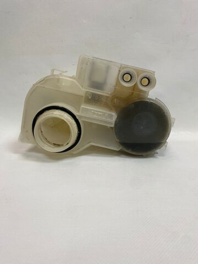 3 .2 Бачок для соли посудомоечных машин Bosch 12023291 б/у