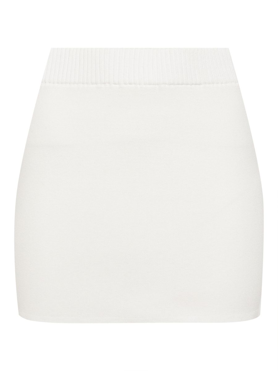 Костюм из вискозы с плечиками молочный