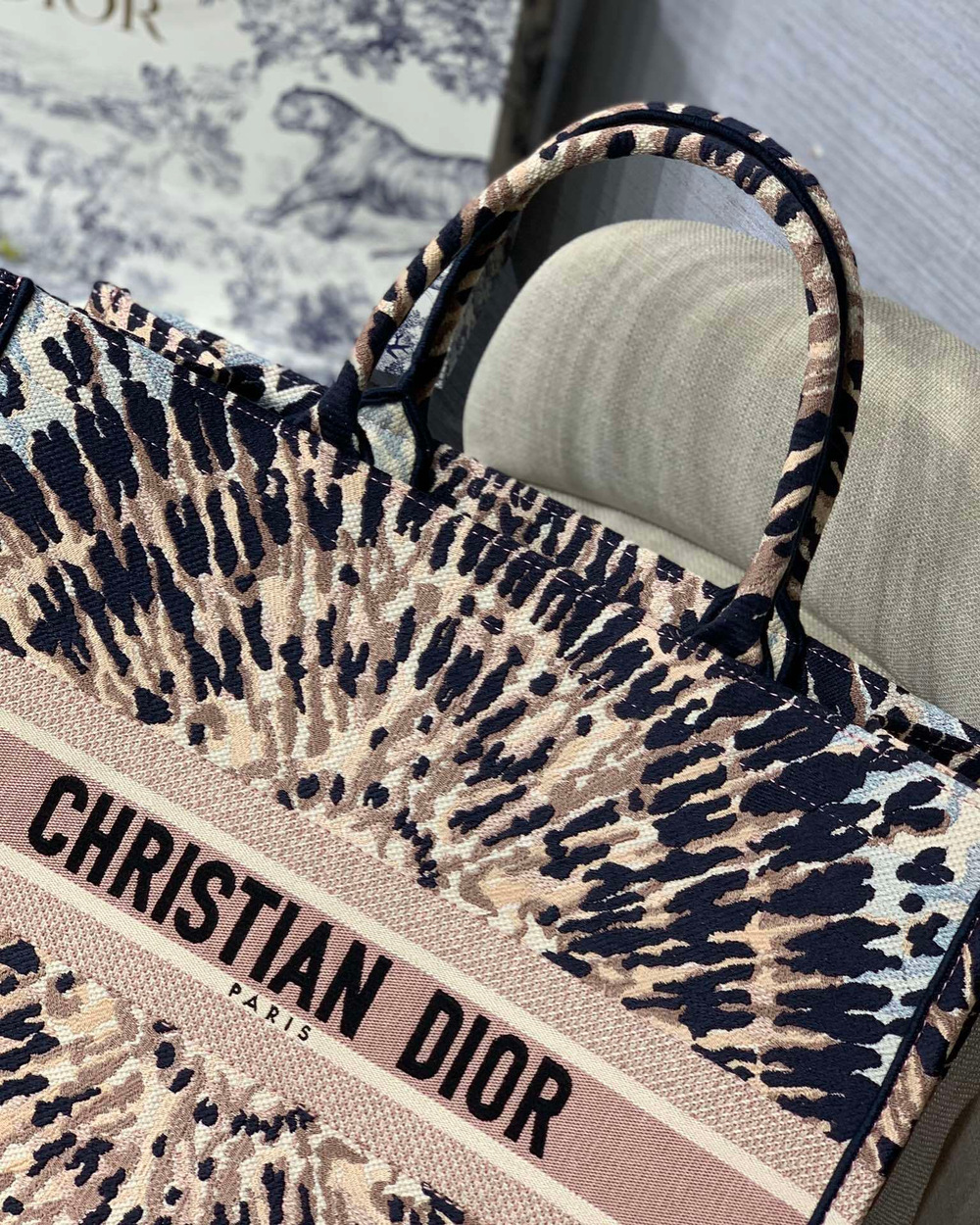 Christian Dior Book Tote 42 cm