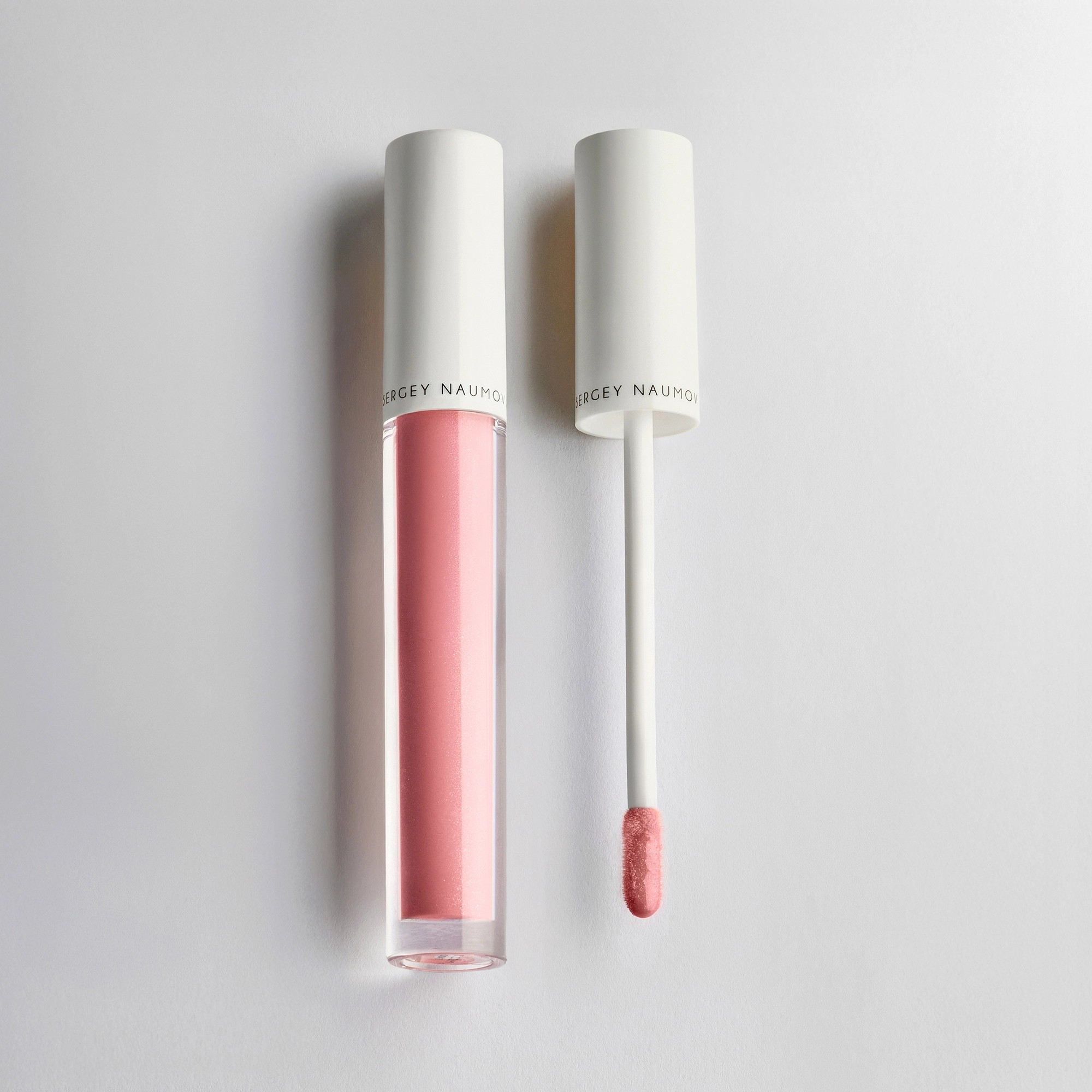 Блеск для губ LIP GLOSS DOT COM 4 мл