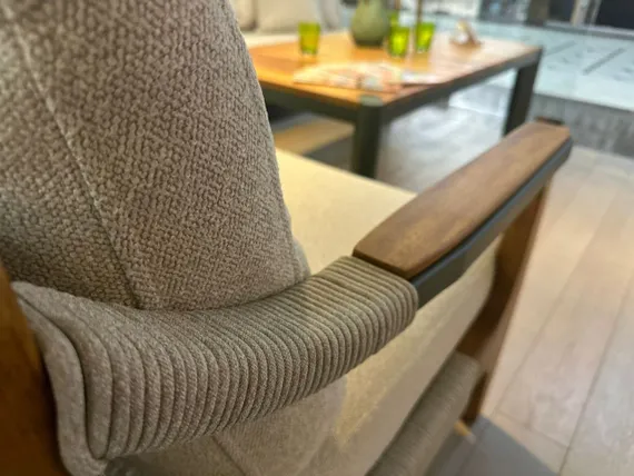 Комплект уличной мебели Elif из алюминия и дерева ироко, 2 кресла, диван и столик