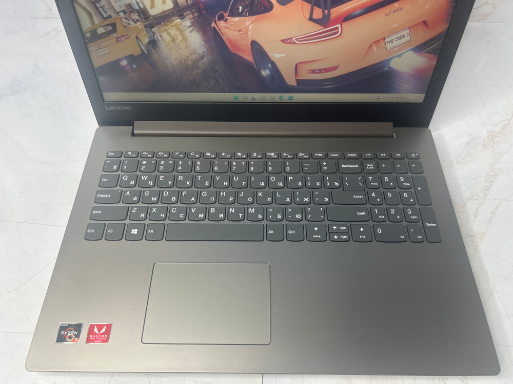 Ноутбук Lenovo 330-15ARR. Конфигурация: AMD Ryzen 5 2500U/8Gb/1Tb/Vega 8/FHD/DOS