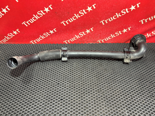 Горловина бачка омывателя 2018г