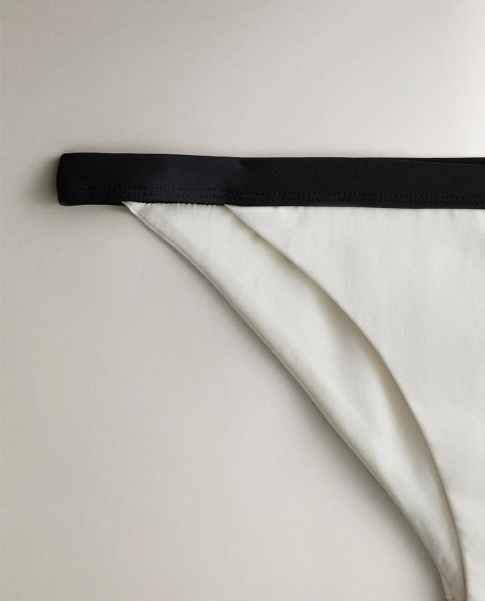 ZARA HOME ПЛАВКИ-БИКИНИ В КОНТРАСТНУЮ ПОЛОСКУ, ЭКРЮ