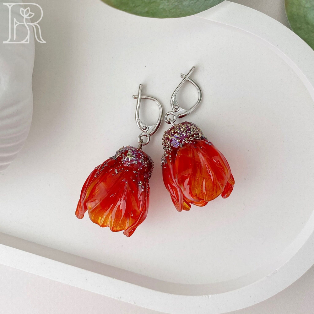 LEFIREL' Серьги серебряные женские "Рания" с цветами из муранского стекла / ювелирные украшения из родированного серебра 925