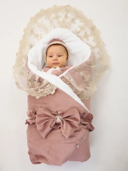 Конверт для новорожденного весна с чепчиком