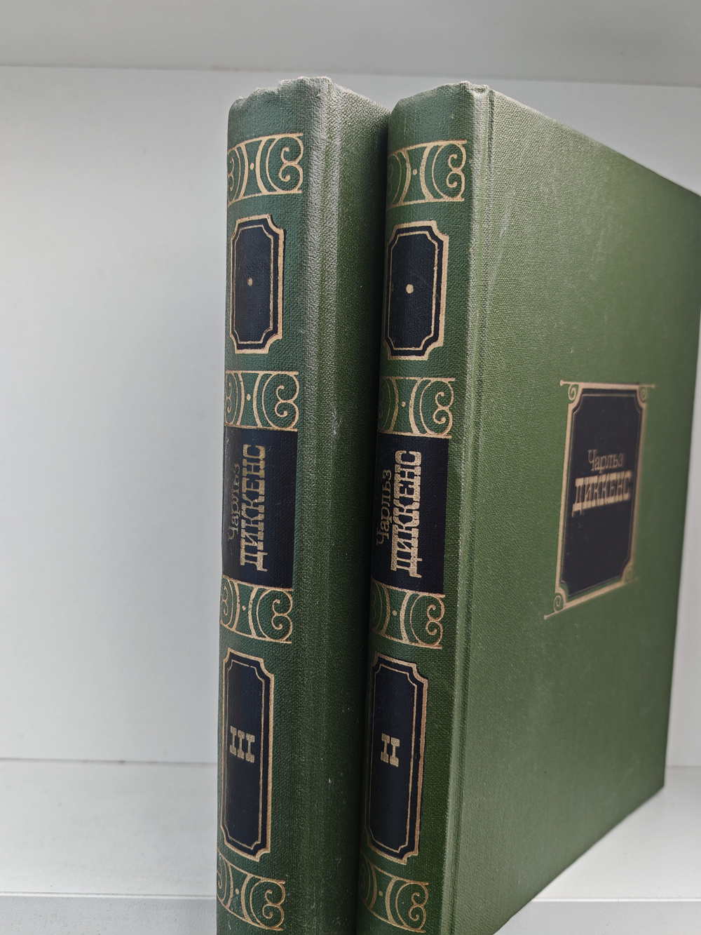 Чарльз Диккенс. Собрание сочинений. Тома 2-3. Приключения Оливера Твиста. Жизнь и приключения Николаса Никльби