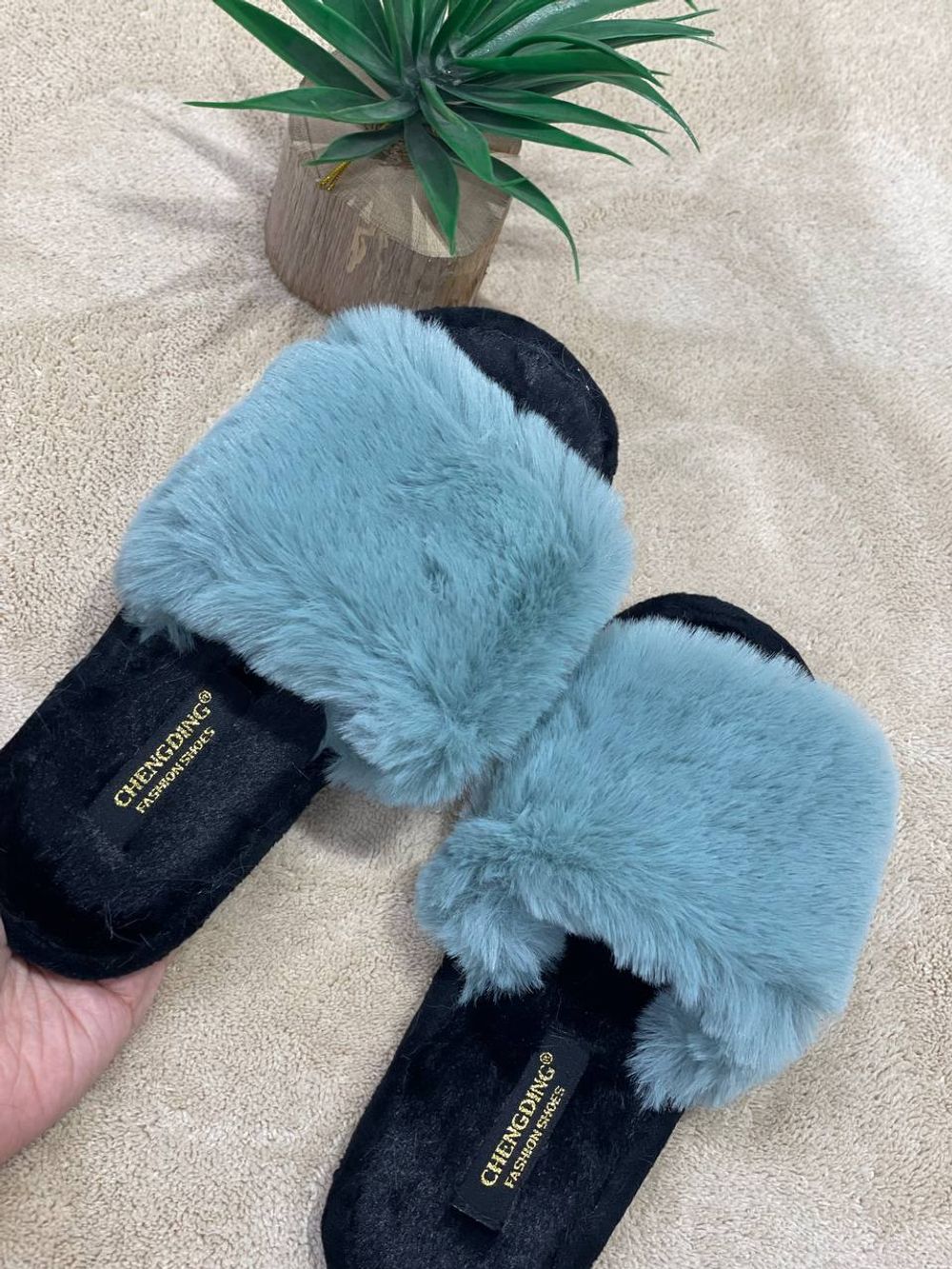 Домашние тапочки Пушистики