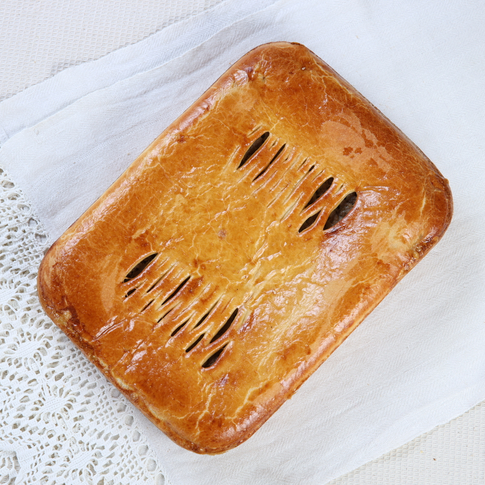 Постный пирог с яблоком и корицей