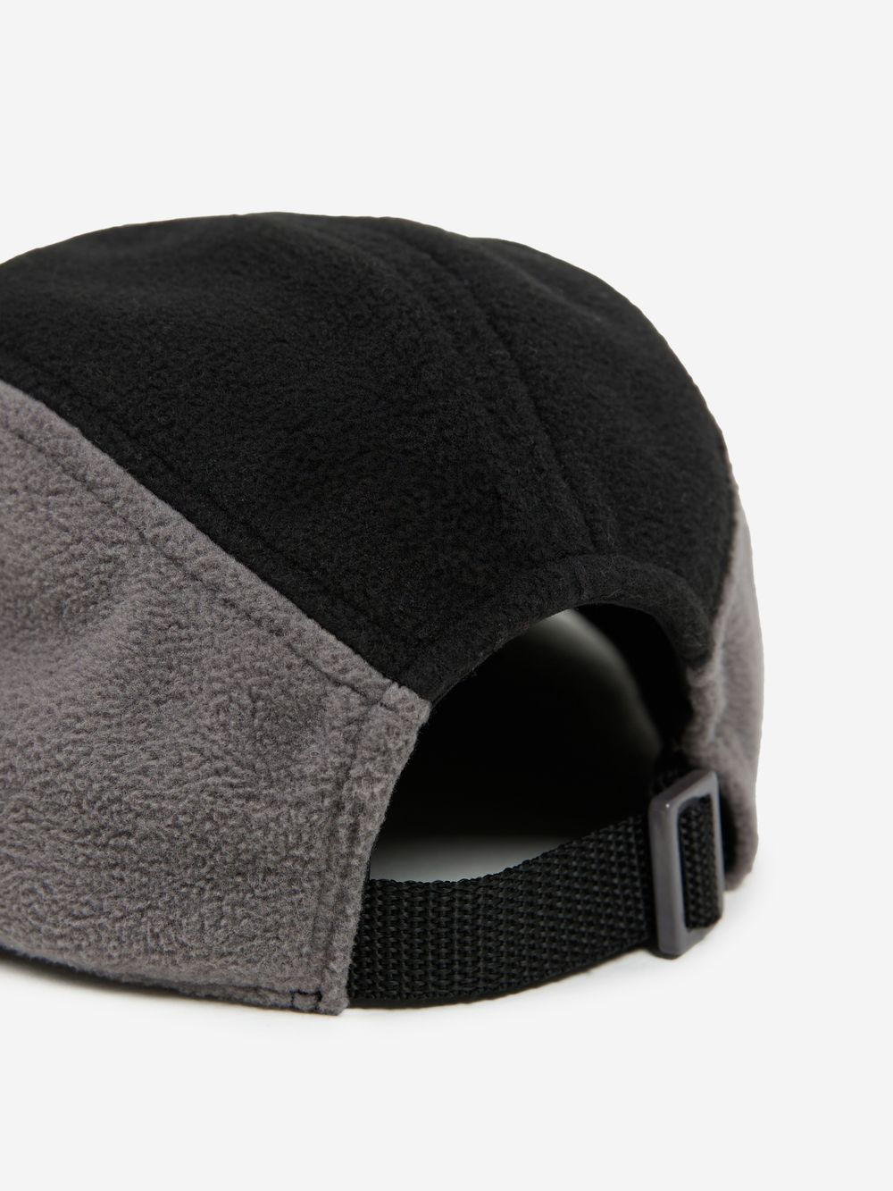 Купить Кепка RUFF Global 5panel fleece черный/серый Кепка RUFF Global 5panel fleece черный/серый