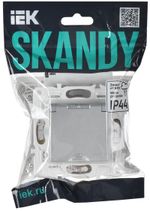SKANDY Розетка 1-местная с заземлением с защитными шторками и крышкой 16А IP44 SK-R11S серебряный IEK