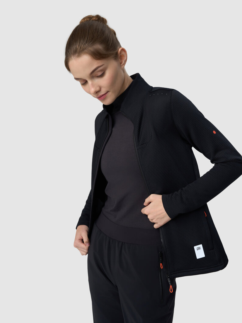 Зимняя беговая кофта GRI Норд женская черная