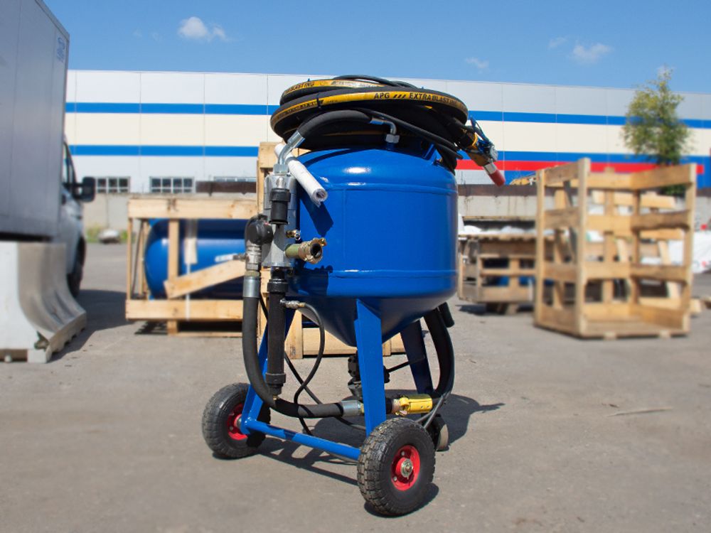 Пескоструйный аппарат АСО 150 с рукавом 10м