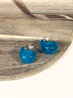 Серьги из акрила капля