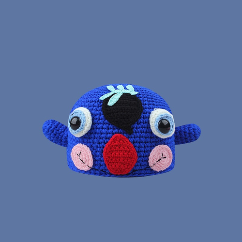 Яркая вязаная шапка "Toy", зверек синий