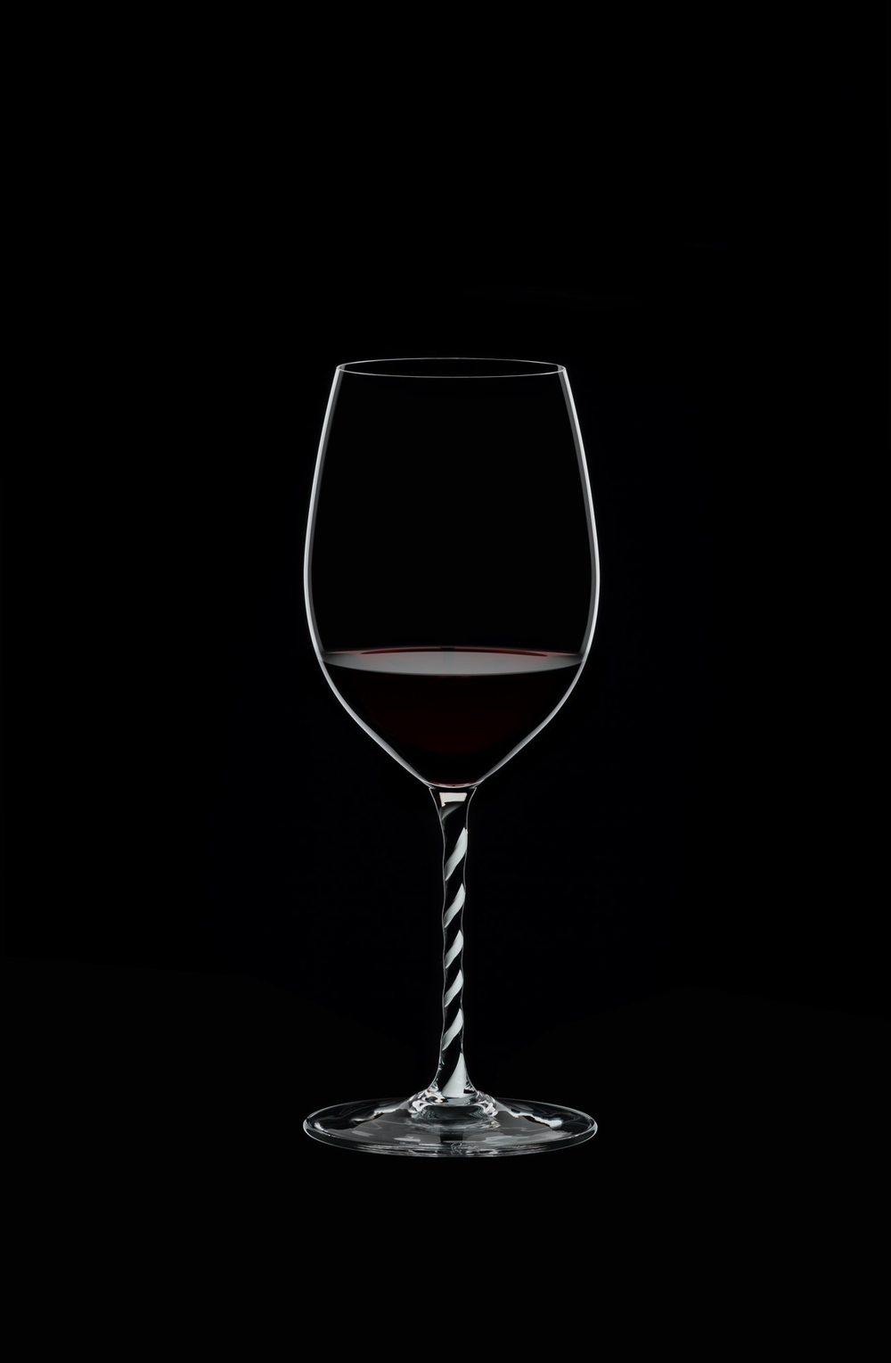 Бокал для красного вина 625мл Riedel Fatto a Mano Cabernet/Merlot с черно-белой ножкой