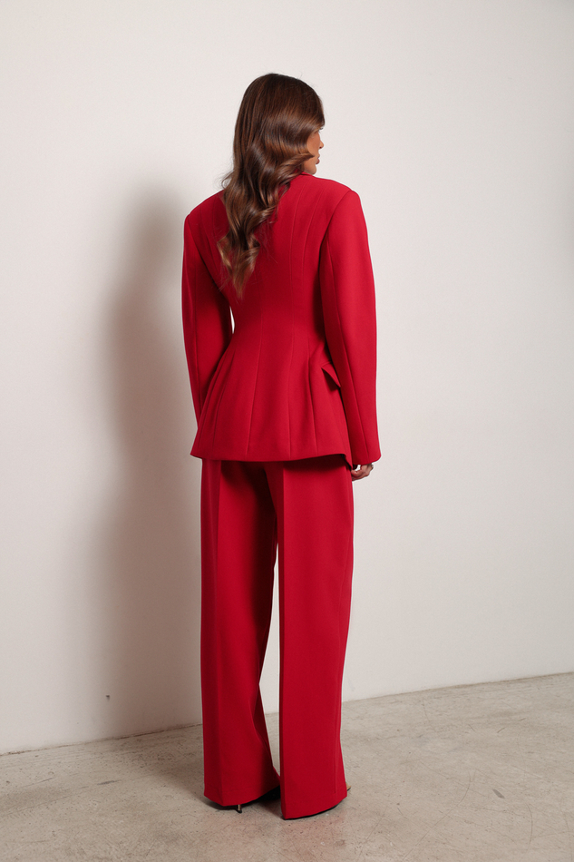 Жакет приталенный красный