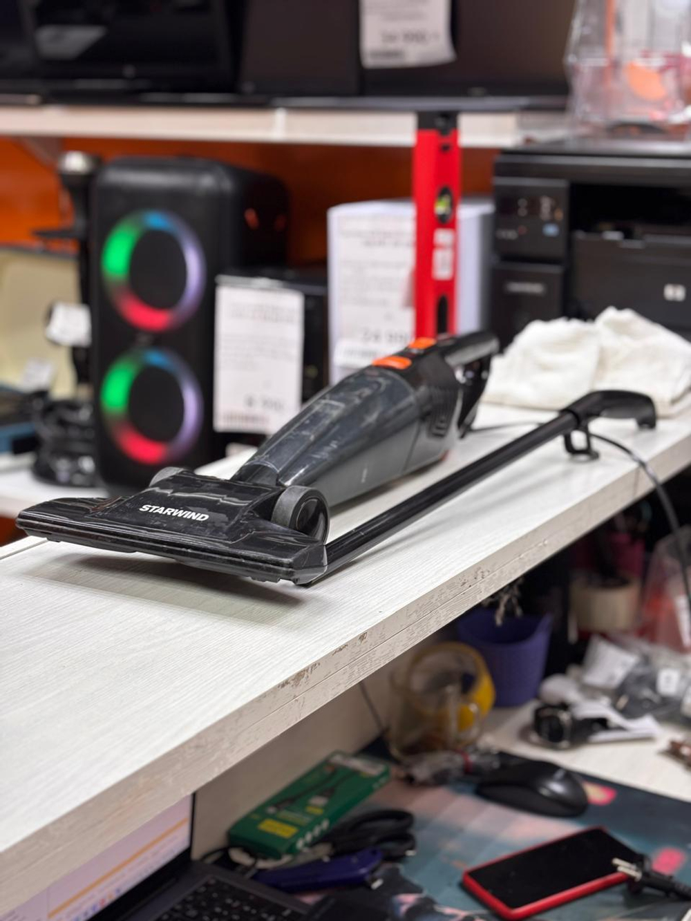 Ручной пылесос starwind sch1010