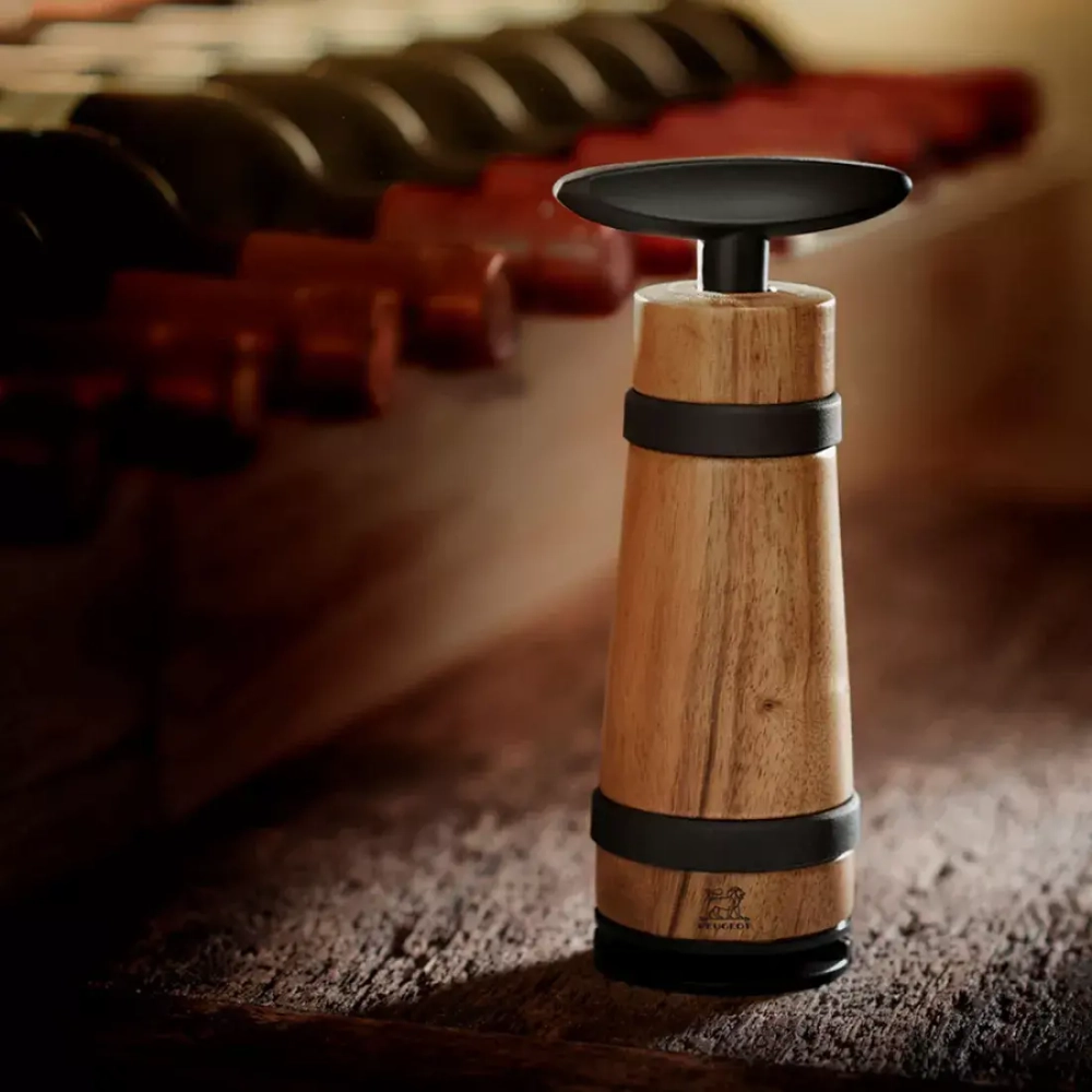 Штопор механический Peugeot Barrel ореховое дерево в подарочной упаковке