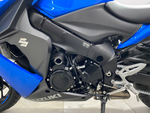 Suzuki GSX-S1000F 049278