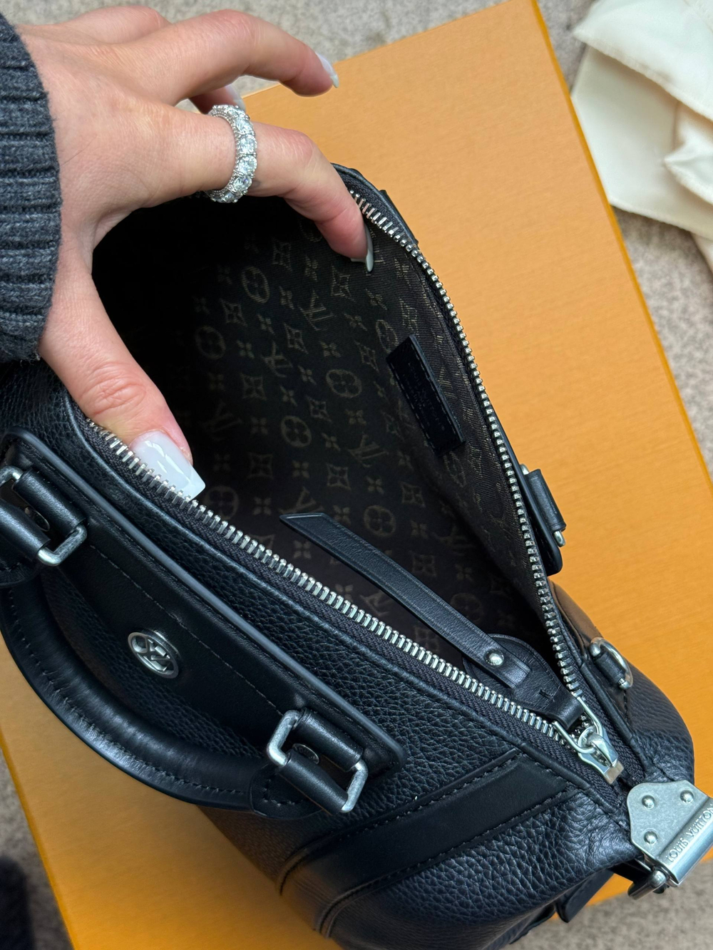 Сумка Louis Vuitton