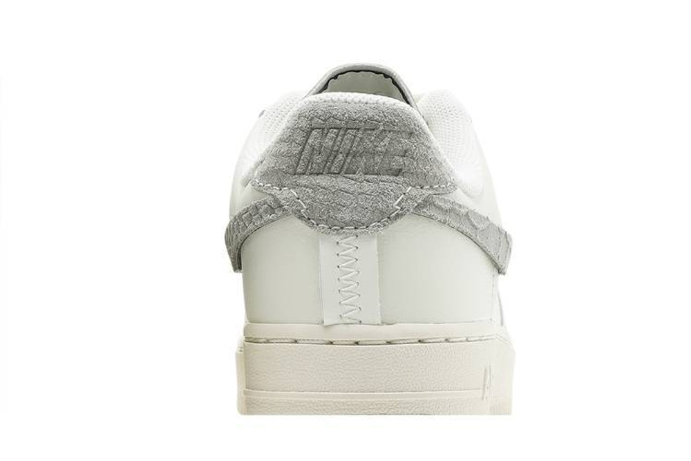 Кроссовки Nike Air Force 1 Low Lxx "Sea Glass" (Женская размерная сетка)