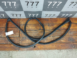 Уплотнитель двери передней левой Chery Tiggo 4 Pro 20-нв Б/У Оригинал 554001474AA