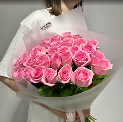 Букет из 35 розовых роз