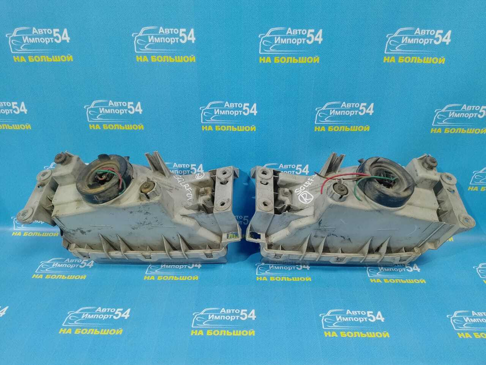 Фара передняя левая MAZDA BONGO FRIENDEE 1997