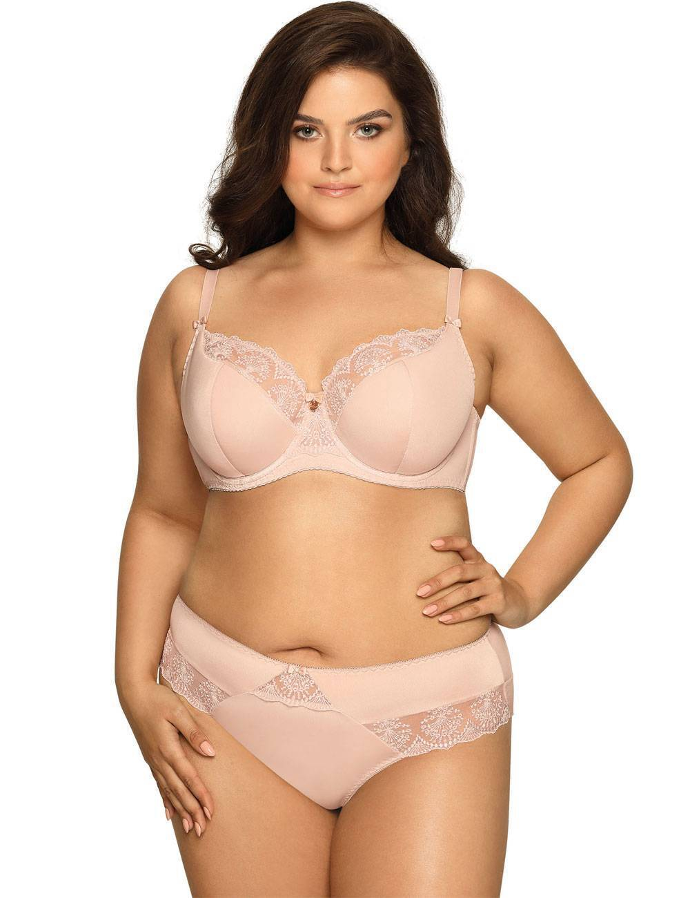 Бюстгальтер Freesia с сшивными чашками plus size и кружевом (Размер: 95H) (Цвет: телесный)
