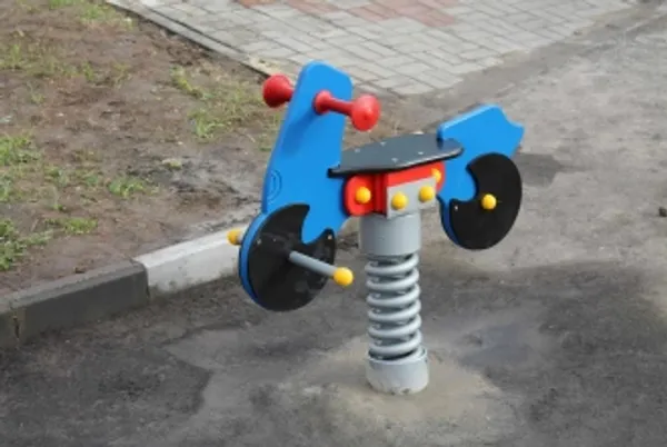 «Амират»: Весеннее настроение круглый год! Выбираем качалки на пружине на 2026 год