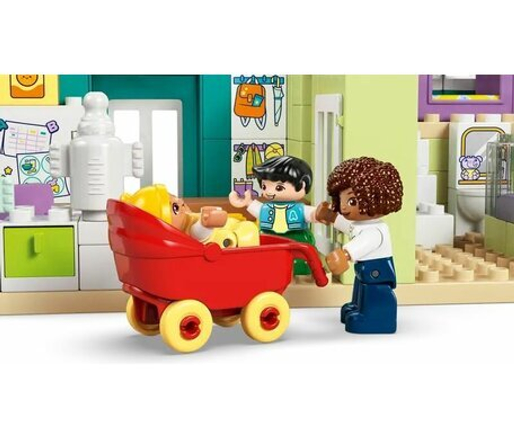 Конструктор LEGO DUPLO 10470 Лего Дом для семьи с несколькими вариантами сборки