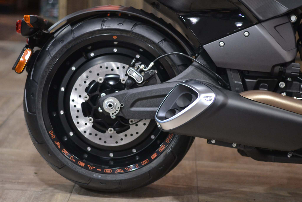 Harley-Davidson® Softail® FXDR™ 114, 2020