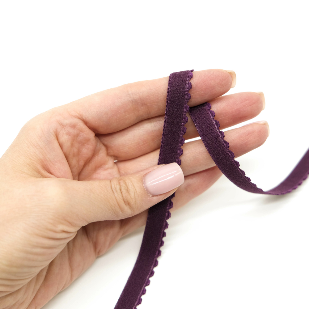 Резинка отделочная с фестончатым краем СЛИВА, 10мм