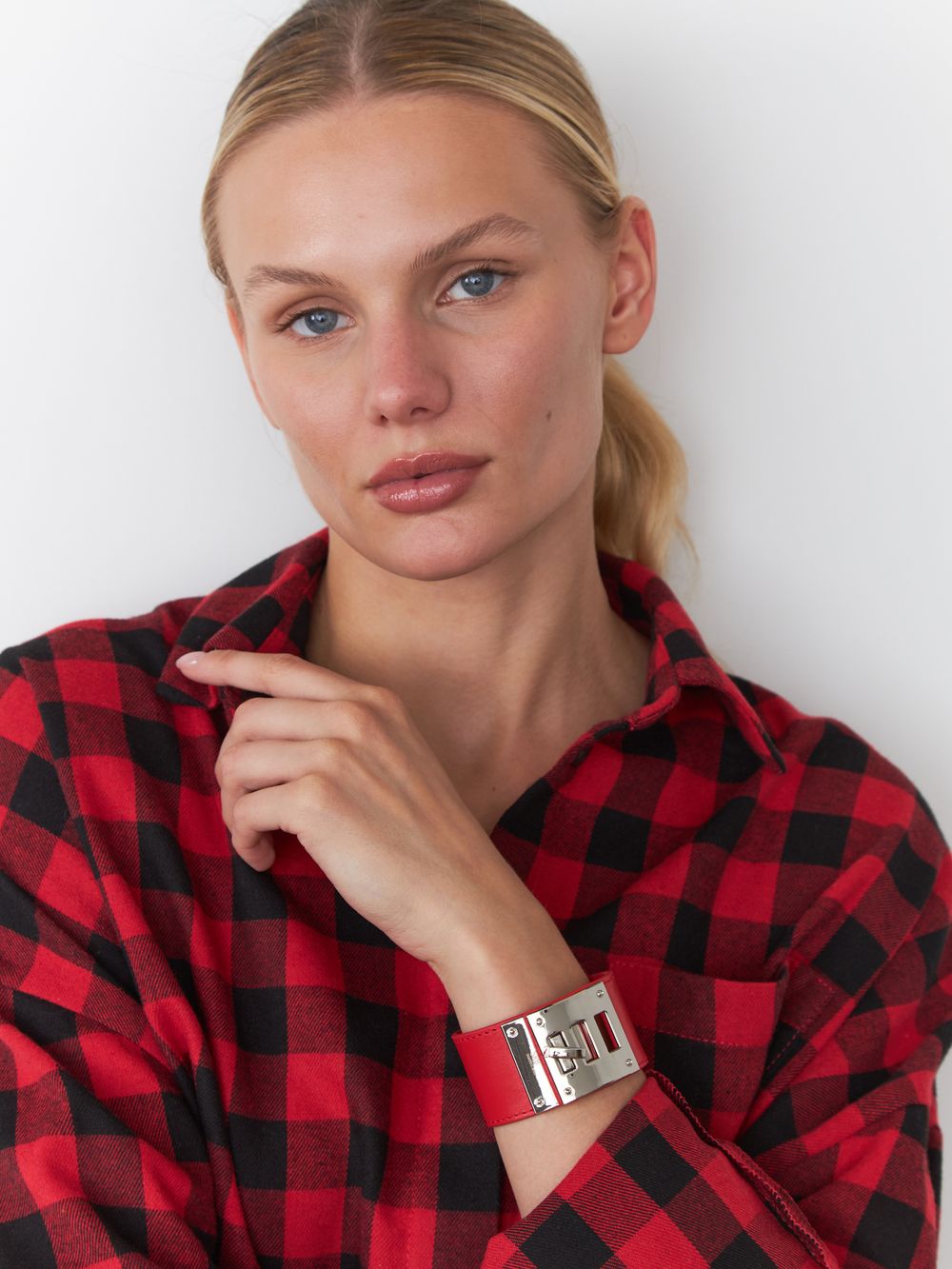 MISTRESS БРАСЛЕТ 14 RED