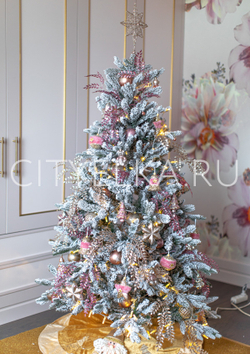 Комплект: Елка Тайла заснеженная с гирляндой, декор Спящая красавица