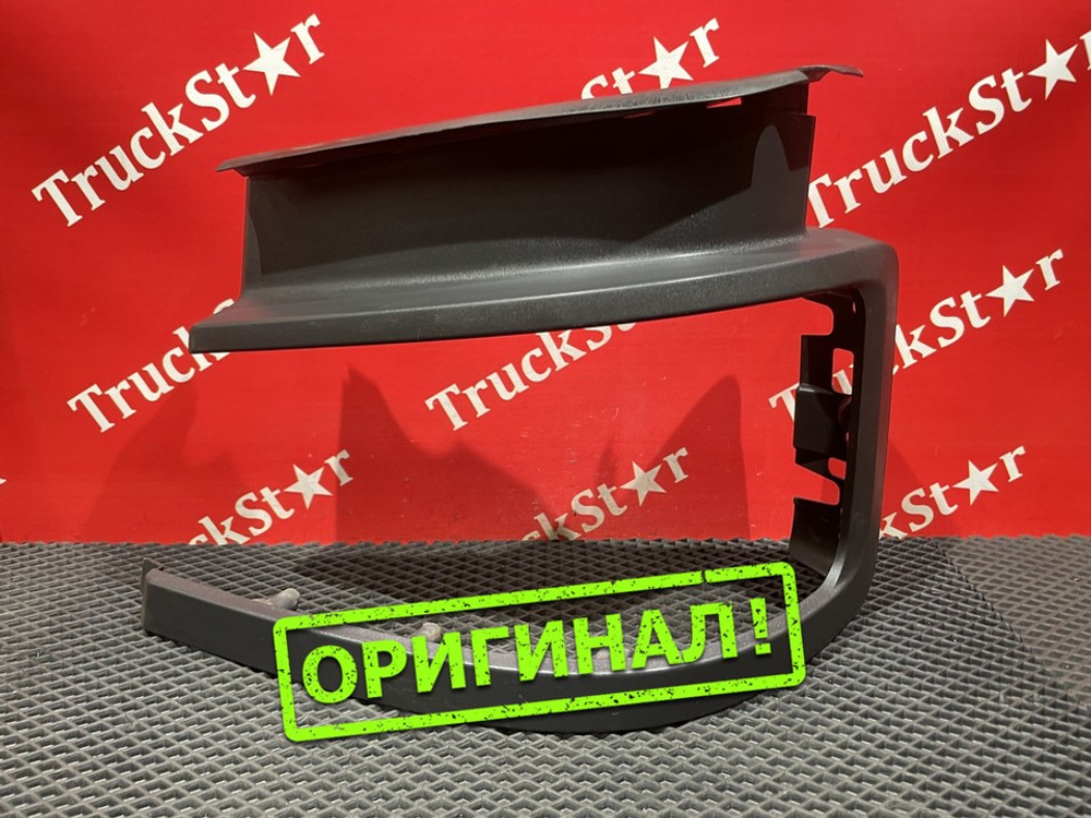 Облицовка фары левой 2019г
