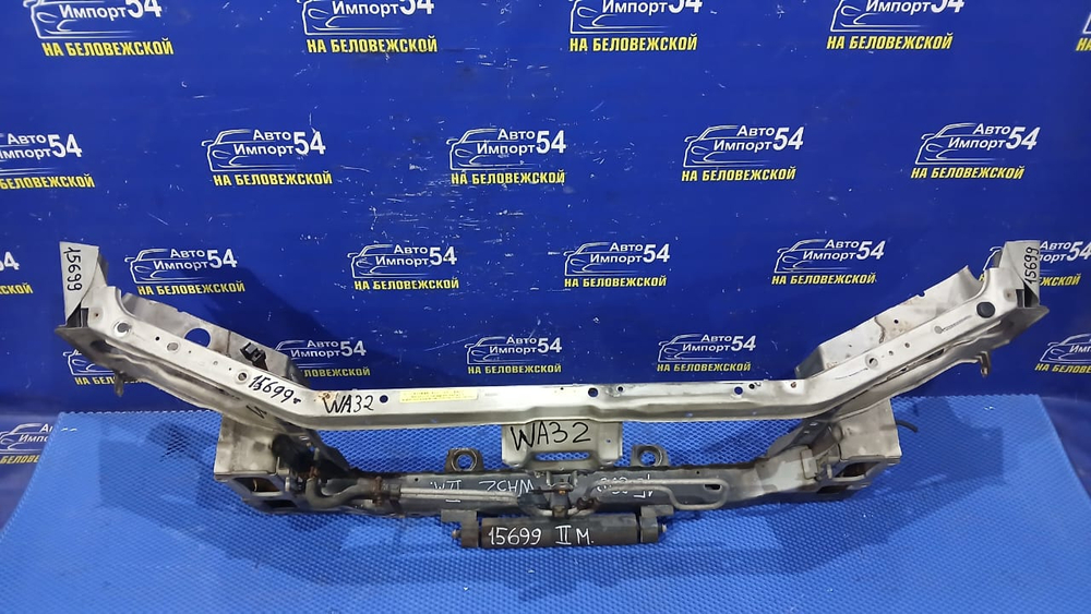 Рамка радиатора / телевизор NISSAN CEFIRO 1997-1999